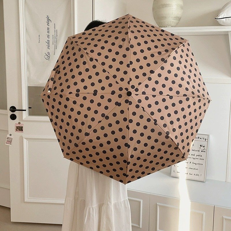 Nostalgic Polka Umbrella - Image 4
