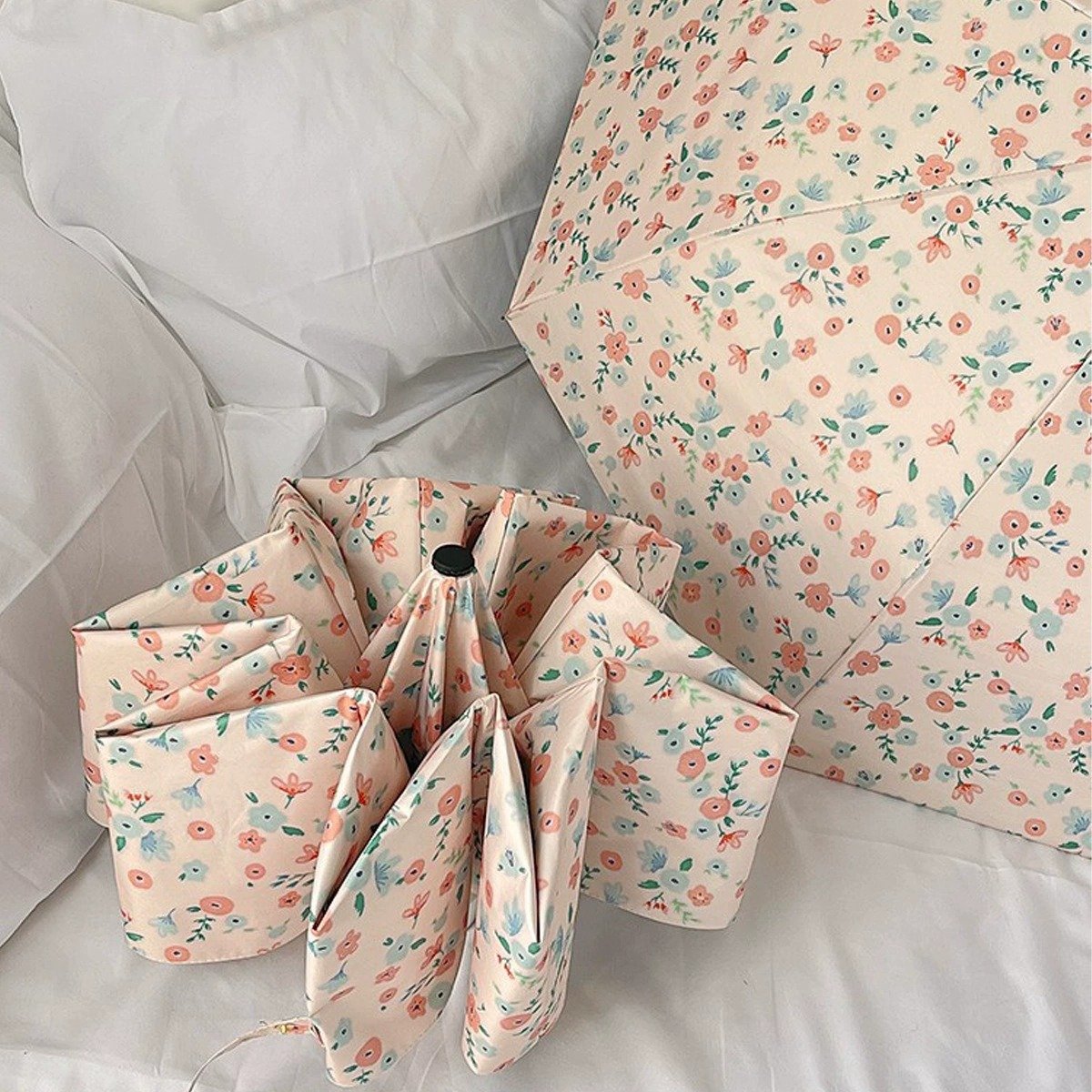 Petite Fleur Umbrella - Image 3